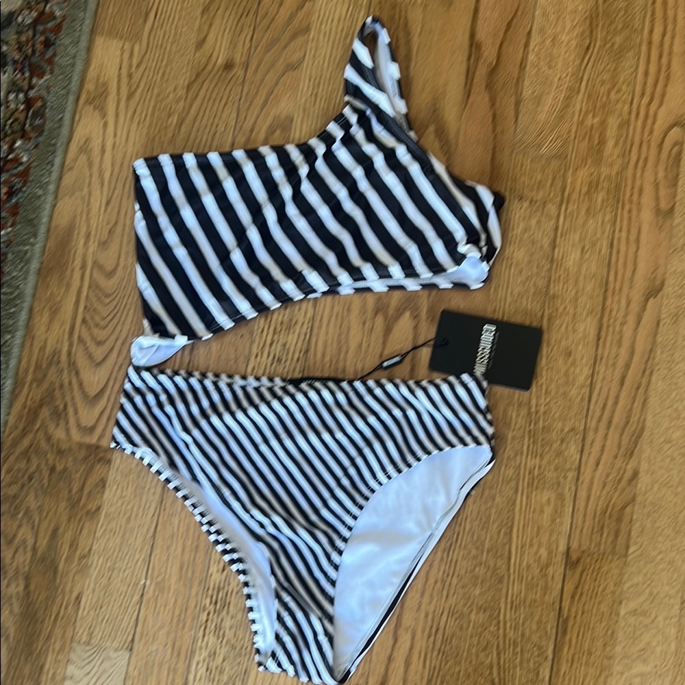 Striped One-Shoulder Bikini Set
